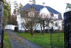 Jomfrubråtveien 50: Villa Lidskjalv (1918). Foto: Svein Solhjell/Riksantikvaren (2015).