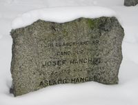 134. Josef Hanche gravminne.jpg