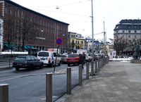 Biler og drosjer ved Solli plass. Foto: Julia Xia