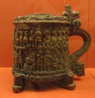 Drikkekanne laget av Fanefamilien på 1600-tallet. Foto: Ronny Hansen, 2007.