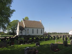 Kapell ved Eidsberg kirke Østfold 2012.JPG