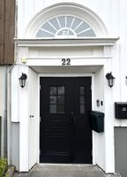 Kaptein Bødtkers gate 22 - dør og portal. Foto: Vidar Skoglund (2026)