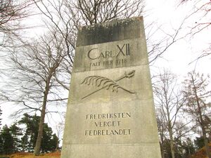 Karl XII minnesmerke Fredriksten.JPG