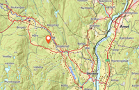 Kart som viser beliggenheten av plassen, omtrent 5-6 kilometer nordvest for Skotselv
