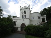 18. Kavalerbygningen Oscarshall Oslo 2016.JPG