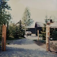 Kilde - Nye furustolper 1980. Foto: Arne Westlie