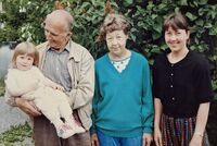Kilde, Westlie - juni 1990. Annar, Elida, Ingrid, Sara