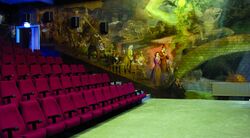 Veggdekorasjon vest i Strømmen kino, utført av maleren Oliver Nerland (1881-1960). Foto Børre Høstland.