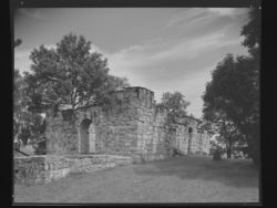 Ruinen i 1964. Foto: Ukjent / Nasjonalbiblioteket