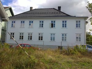 Kirkestredet 6 (Larvik).jpg