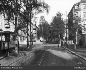Kirkeveien ved Valkyriegata 1922 OB.Y2377.jpg