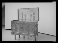 412. Kiste. Historisk museum, Bergen - no-nb digifoto 20150218 00124 NB MIT FNR 17278.jpg