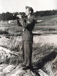 Kjell Thon som vernepliktig på Bjørkelangen 1945.