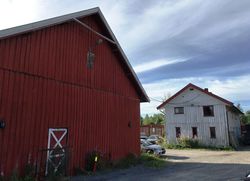 Kjellerholen låve og våningshus.