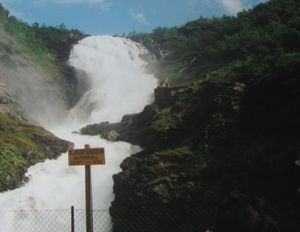 Kjosfossen Flomsbana 1999.JPG