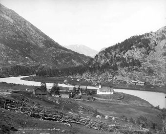 Knudsen-Jostedal prestegard.jpg