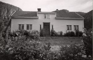 Kolbeinstveit, 1134 Rogaland - Riksantikvaren-T247 01 0017.jpg