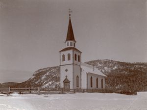 Komnes kirke, Buskerud - Riksantikvaren-T066 01 0126.jpg