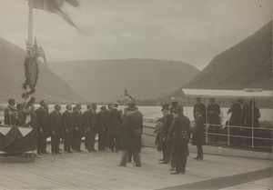 Kong Haakon besøker Rjukan - no-nb digifoto 20160412 00118 bldsa EYDE 5 07B 004.jpg