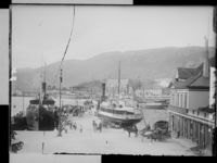 388. Kongebesøg - no-nb digifoto 20140703 00050 NB NS NM 04640.jpg