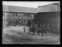 4. Kongen reiser fra Tonsaasens Sanatorium - no-nb digifoto 20160223 00414 NB NS NM 08136.jpg