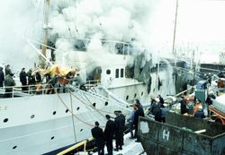 Brannen på Kongeskipet 7. mars 1985. Foto: Svend Aage Madsen (1985).