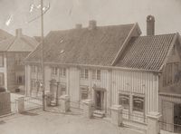 16. Konsul Fredrik Hansens hus, Skagen 18, Rogaland - Riksantikvaren-T229 01 0273.jpg