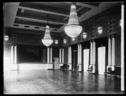 Salen Foto: Narve Skarpmoen/Nasjonalbiblioteket