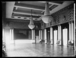 Salen Foto: Narve Skarpmoen/Nasjonalbiblioteket