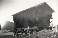 54. Kravik Søndre, Kravik Søre, Buskerud - Riksantikvaren-T070 02 0565.jpg