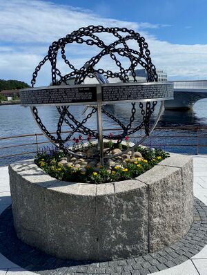 Krigsseilermonumentet Mandal.jpeg