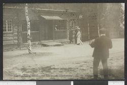 På Maihaugen i Lillehammer. Foto: Ukjent / Nasjonalbiblioteket