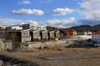 Kruttverket lengst sør på Rotnes utgjør foreløpig siste utbyggingstrinn i området. Foto: Leif-Harald Ruud (2022)
