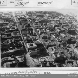 Kvadraturen flyfoto 1954 A-20027 Ua 0019 298.jpg