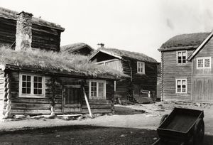 Kvarberg Nedre, Oppland - Riksantikvaren-T125 01 0447.jpg