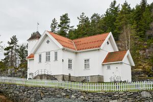 Kviteseid, Kyrkjevegen 40, Brunkeberg kyrkje-1.jpg
