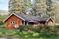 Spjotsoddvegen 65, «Sandset». Foto: Roy Olsen (2021).