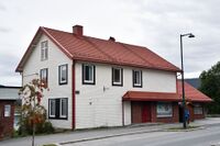 Vråliosvegen 66, «Pettersborg III». Foto: Roy Olsen (2021).