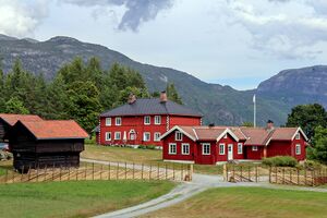 Kviteseid prestegård-1 250702.jpg