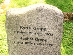 Kyrre Grepp gravminne.jpg