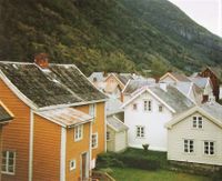 Motiv frå Gamle Lærdalsøyri. Foto: Stig Rune Pedersen (1993)