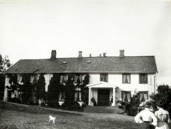 Løkenes i Asker hovedbygningen.jpg