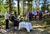 Lønnegrav. Gudsteneste 24. august 2025 som markering av at det var 140 år sidan gravplassen var tatt i bruk. Fotograf Olav Jakob Tveit