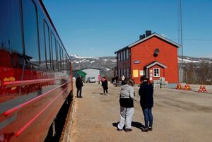 Lønsdal stasjon.jpg