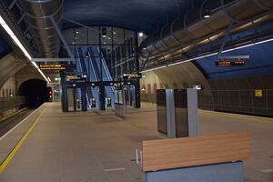 Løren stasjon plattform.jpg