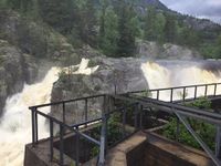 Utsyn mot Lakshølfossen. Foto: Anne Gundersen (2017)