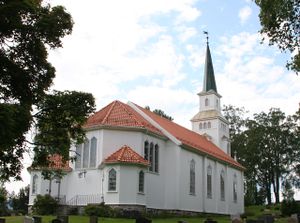 Langset kirke Eidsvoll 2.jpg