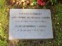 354. Lars Trygve Heyerdahl-Larsen gravminne Oslo.JPG