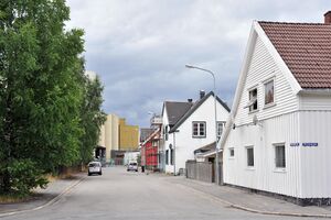 Larvik, Bredsdorffs gate-1.jpg