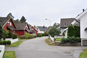 Larvik, Storsteinveien-1.jpg